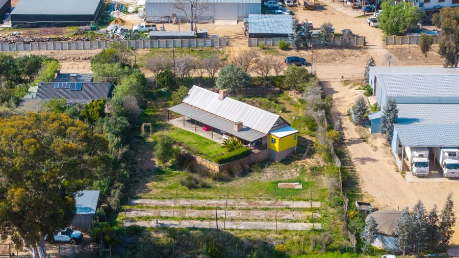 2 Bedroom Property for Sale in Napier Western Cape